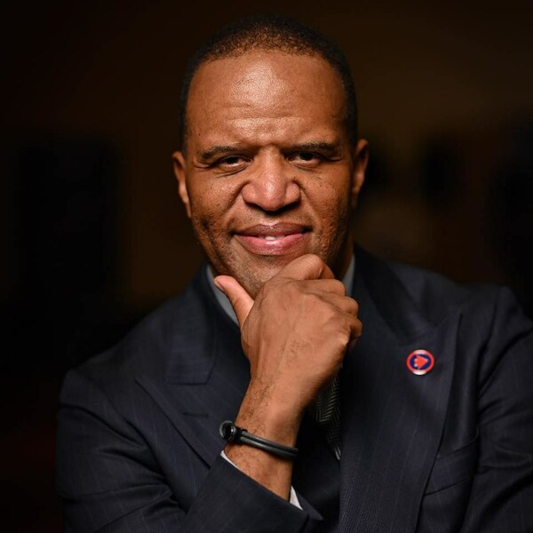 John Hope Bryant- Founder, Chairman & CEO of Operation HOPE and Bryant Group Holdings (PRNewsfoto/Operation HOPE, Inc.)