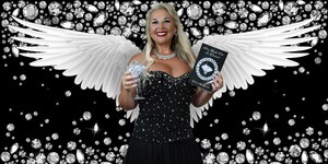 International Business Mentor from Australia, Deborah Morandin from Entrepreneurs Paradise, Launches book with virtual mentoring - Shine Bright Like A Diamond in the USA