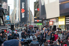 OUTFRONT Media Joins Business, Civic and Labor Communities to Launch 'WE ♥ NYC' Campaign