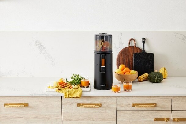 HUROM Launches H400 Easy Clean Slow Juicer