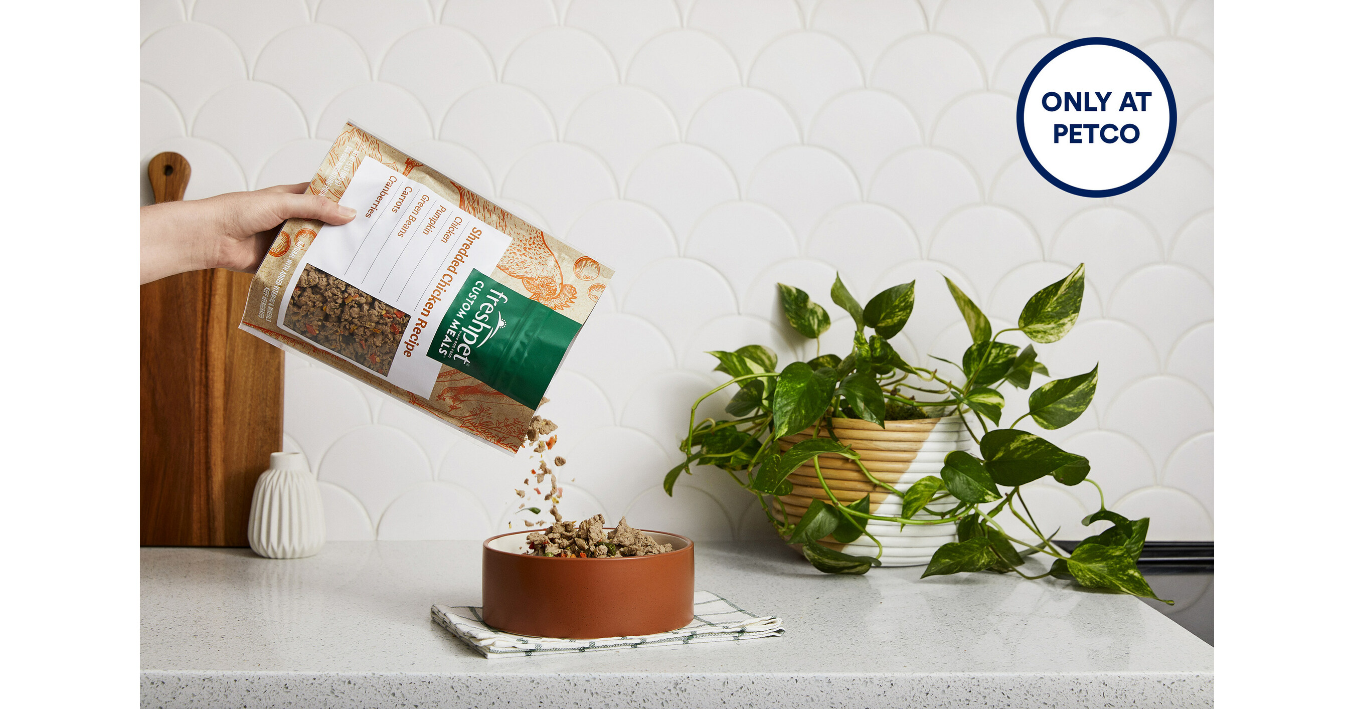 Freshpet and Petco Launch Exclusive IndustryFirst Partnership Offering