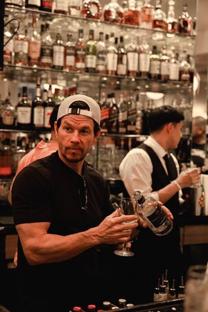 FLECHA AZUL TEQUILA SELLS OUT IN NORTH FLORIDA FOLLOWING LOCAL SURPRISE VISITS FROM MARK WAHLBERG