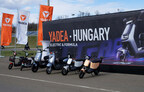 Yadea představila na okruhu Hungaroring výkonné elektrické motocykly pro ekologický a nízkouhlíkový životní styl