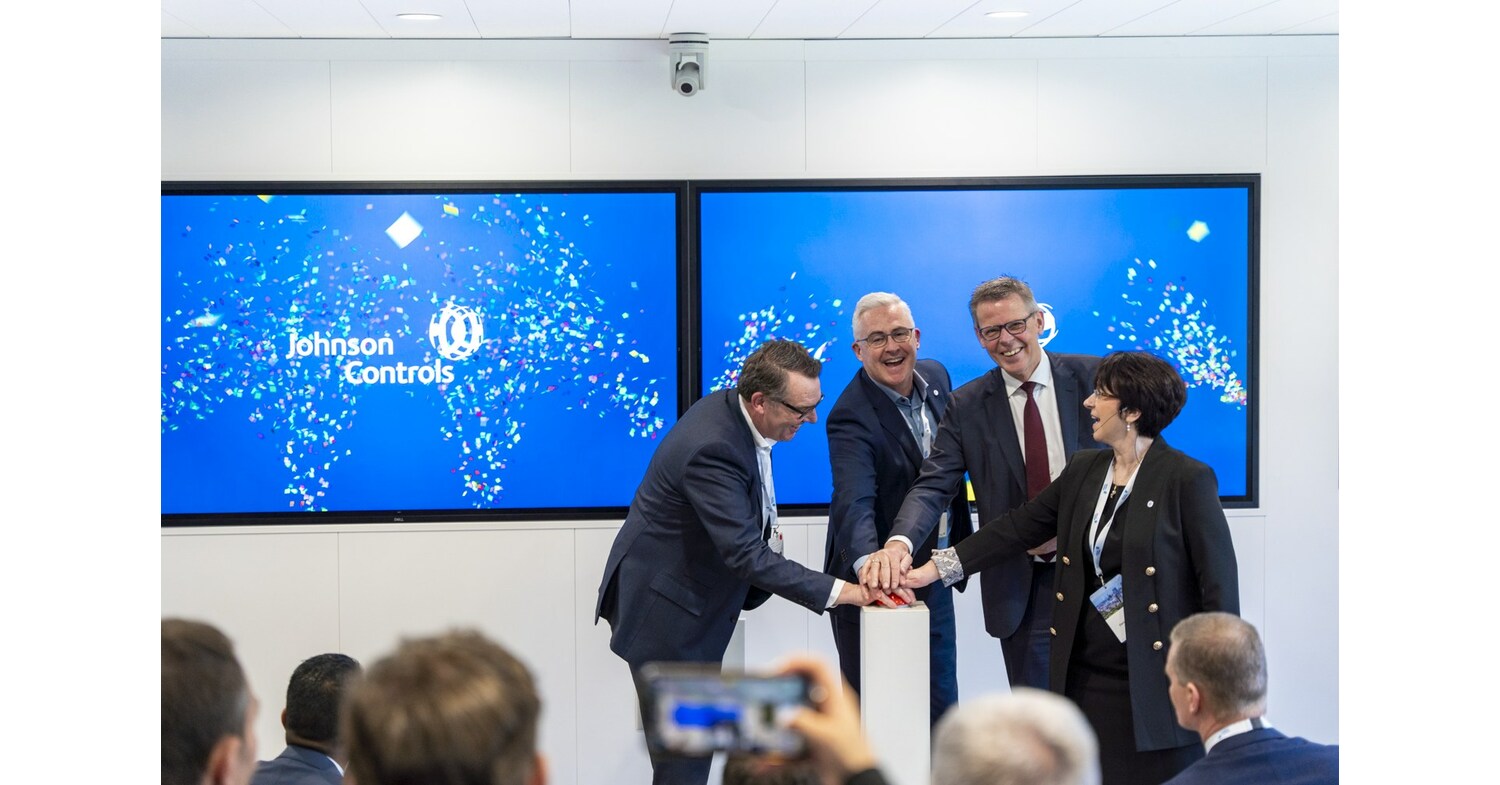 Industry leaders get handson demos of live net zero building