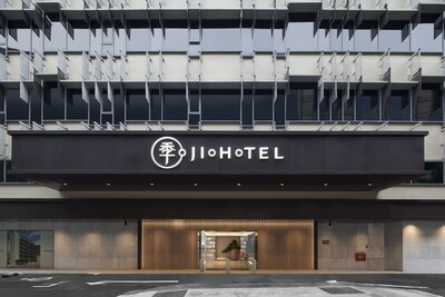 The picture is H World's brand JI hotel  in Singapore