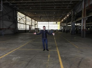 Valiabiz CEO Christian Braman acquires a 730,000 sqft warehouse to begin offering a new service to its members