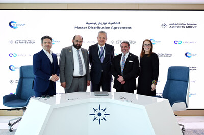 From left to right: Ahmed Okba, Director of Healthcare & Life Sciences, Logistics Cluster, AD Ports Group - Sayed Zayan, CEO, CH Trading Group - Farook Al Zeer, Chairman & CEO, Logistics Cluster, AD Ports Group - Robert J. Hariri, Founder, Chairman & CEO, Celularity - Robin Smith, MD, Global Head of Healthcare and Strategic Advisor, CH Trading Group and Board of Directors, Celularity Inc
