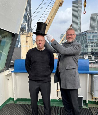 PortsToronto célèbre la 162e cérémonie du haut-de-forme, un événement annuel organisé pour l'arrivée du premier navire de la saison