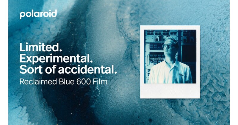 Polaroid 600 Black and Blue Film - Duochrome Edition - 8 Photos – Austin  Camera