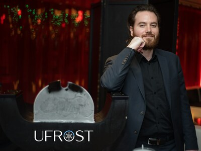 Une jeune startup montréalaise contourne les lois de la Physique en inventant la Ufrost Pro : un outil de bar capable de geler n'importe quoi sans électricité