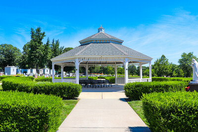 Our beautifully and impeccably landscaped cemetery grounds offer a variety of choices for families who prefer traditional in-ground burial options including Amish-styled gazebo sections. Different sections provide burial spaces with either flush memorial or upright monument lots.