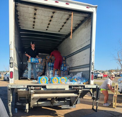 Within 24 hours of the EF4 tornado touching down, the Lowe's team was on site near the National Guard Armory in Rolling Fork, Mississippi, distributing over 700 cases of water to residents and first responders.