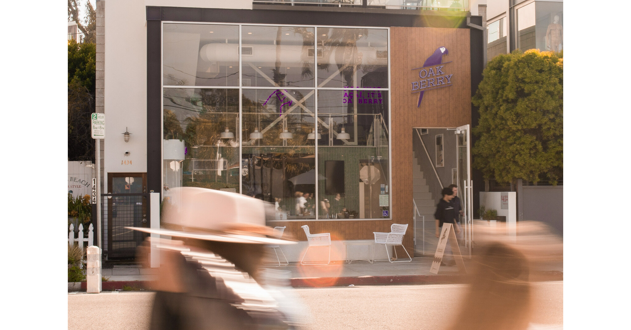 Açaí Brand OAKBERRY Continues US Expansion with the Opening of its