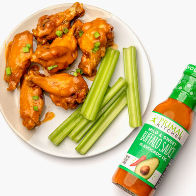 With its creamy texture and feisty cayenne kick, the Primal Kitchen Buffalo Sauce has garnered a cult following, quickly becoming the highest-selling natural Buffalo sauce in the marketplace.4 Building on that success, the Mild & Sweet Buffalo delivers the perfect balance of sweet and heat with real mango puree and a fiery cayenne kick. Made with real ingredients like avocado oil, this no-dairy, vegan, and gluten-free sauce satisfies in tacos, dips, scrambled eggs, and more.