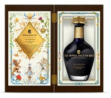 CELEBRATE THE BEGINNING OF A NEW ERA WITH THE ROYAL SALUTE CORONATION OF KING CHARLES III EDITION (CNW Group/Corby Spirit and Wine Communications)