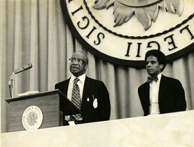 Kenneth I. Chenault (right) presents Dr. Herman S. Dreer with the Afro-American Society's first Outstanding Alumnus Award at Bowdoin College in 1973.