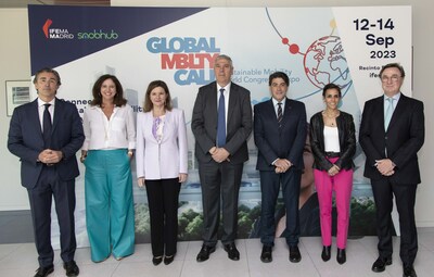 From left to right: David Moneo, director Global Mobility Call; Arancha Priede, Business Development Director IFEMA Madrid; María José Rallo, secretary general of Transport and Mobility at the Ministry of Transport;José Vicente de los Mozos, Chairman IFEMA Madrid; David Pérez, Regional Councillor for Transport and Infrastructures; Silvia Roldán, CEO Metro de Madrid; and Juan José Lillo, co-founder Smobhub. Photo taken in Madrid on 13 April 2023 at the presentation of Global Mobility Call 2023.