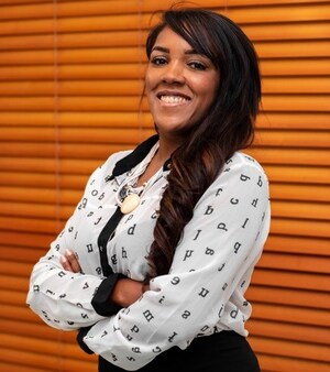 Jornalista Kelly Couto aborda importantes temas de Empreendedorismo, em TV por Assinatura e Streaming