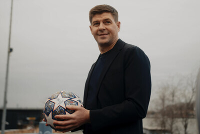 Foto acima: Steven Gerrard (PRNewsfoto/Turkish Airlines)