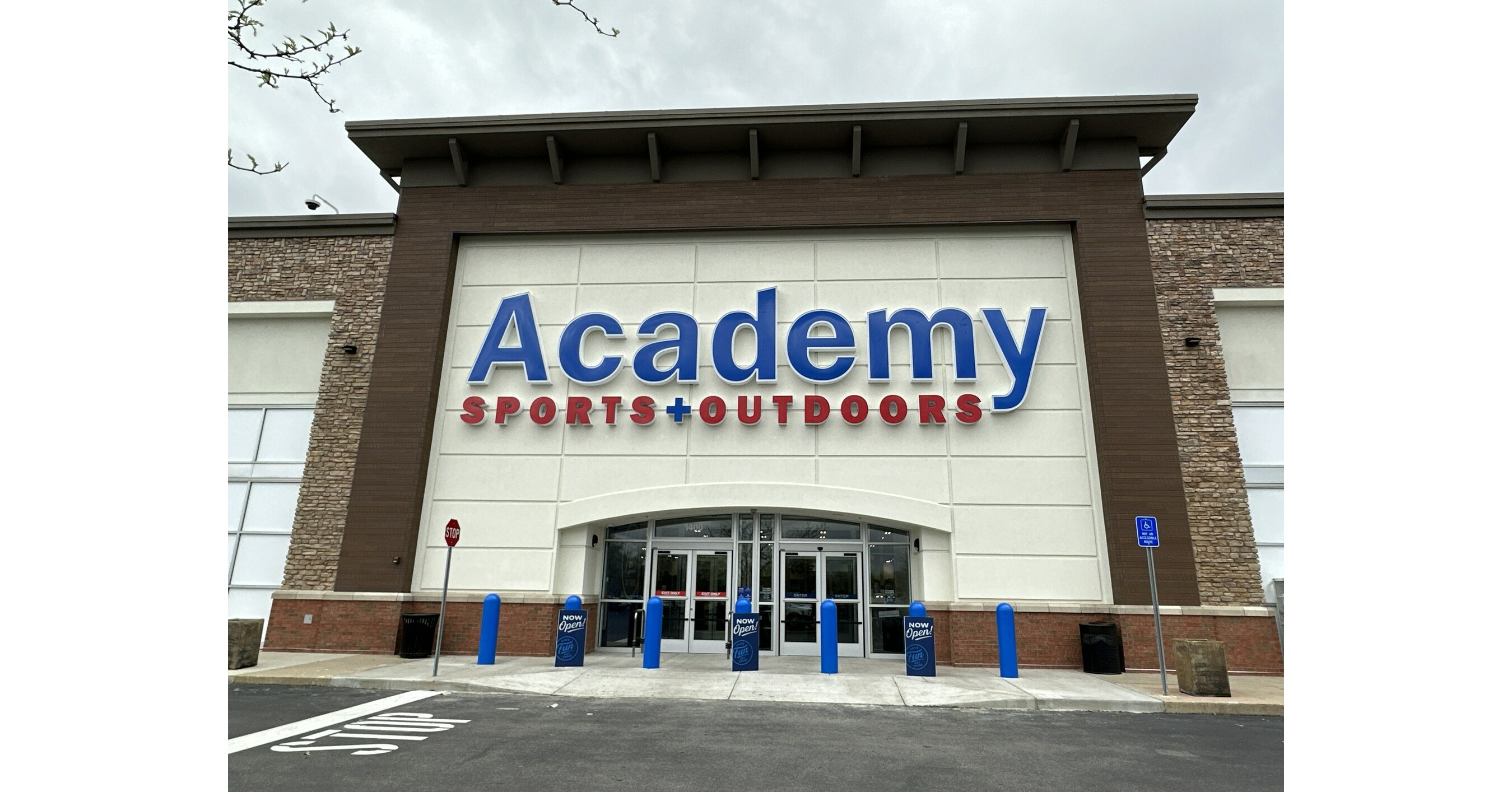  Sports & Outdoors