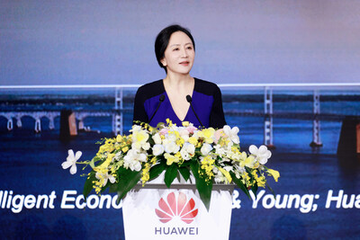 Sabrina Meng durante su intervención en HAS 2023 (PRNewsfoto/Huawei)