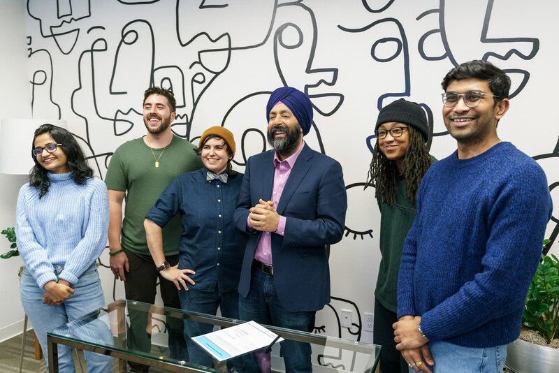 Unable to view the image, Please provide a valid URL.