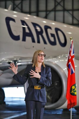 Kirsten de Bruijn, WestJet Executive Vice-President, Cargo (CNW Group/WESTJET, an Alberta Partnership)