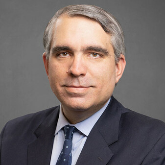 Preeminent Investment Funds Partner John Budetti Leads Five-Partner Funds Team Joining Paul Hastings - Vimarsana News