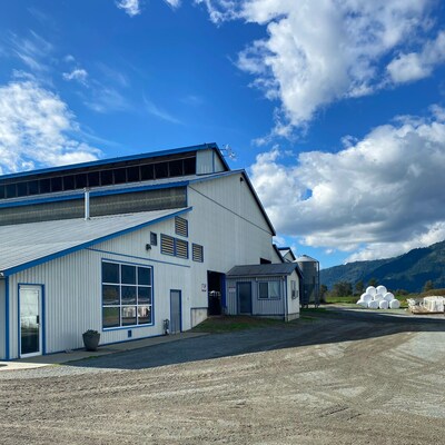Dicklands Farms in Chilliwack, BC, is producing Renewable Natural Gas from agricultural and food waste. (CNW Group/FortisBC)