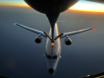 Metrea Strategic Mobility refueling P-8 Poseidon.