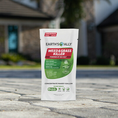 Earth’s Ally Weed & Grass Killer Concentrate is ideal for use in high-foot traffic areas like patios, driveways, playgrounds, mulch beds and sidewalks.