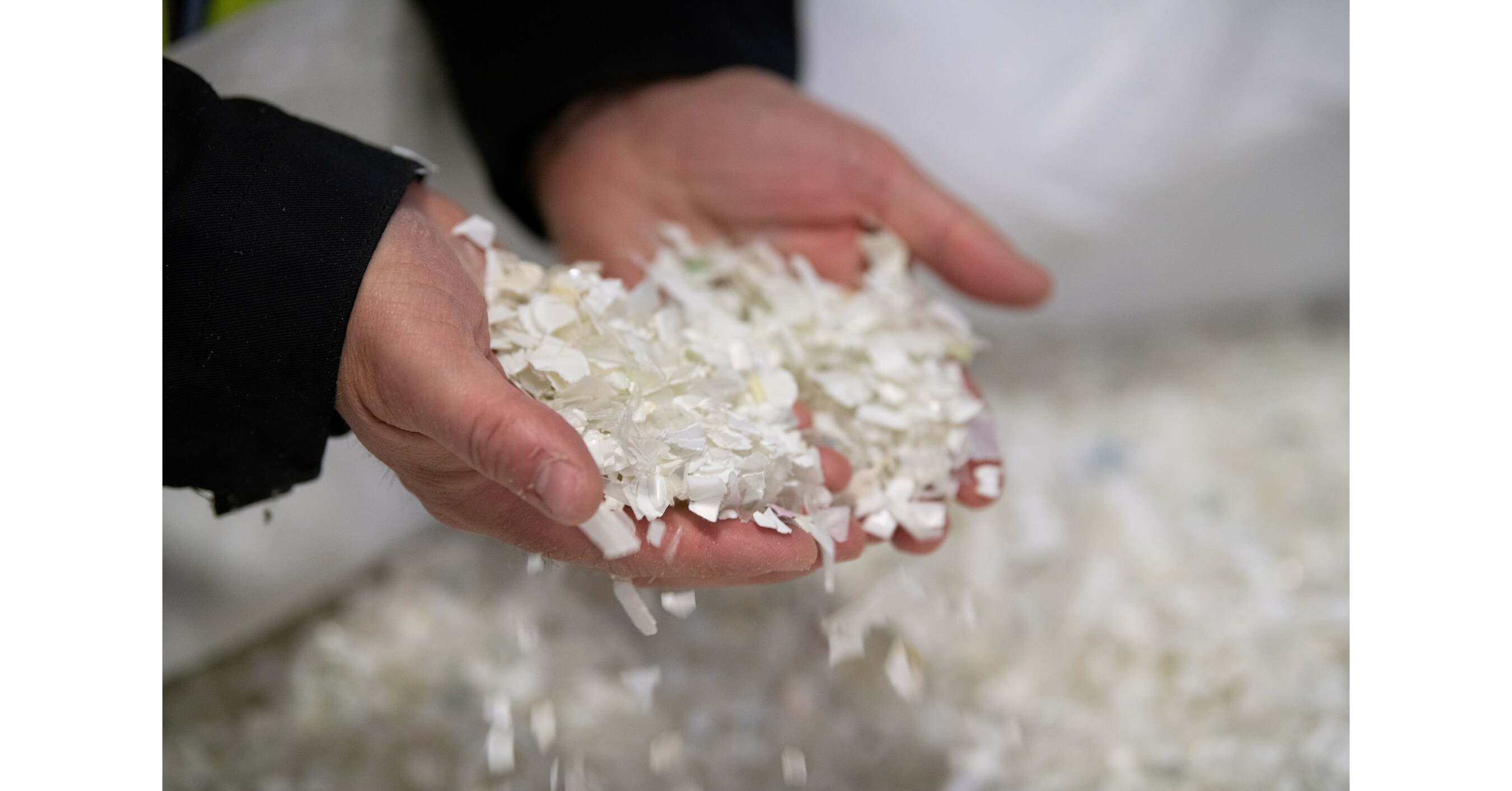 LyondellBasell And Veolia Restructure Their Plastics Recycling Joint Venture QCP LyondellBasell And Veolia Restructure Their Plastics Recycling Joint Venture QCP