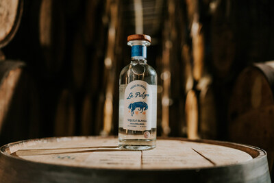 La Pulga Tequila is an artisanal, additive-free 100% agave tequila that takes its name from the La Pulga outdoor market in Ft. Worth, Texas, one of the oldest open-air flea markets in the US.