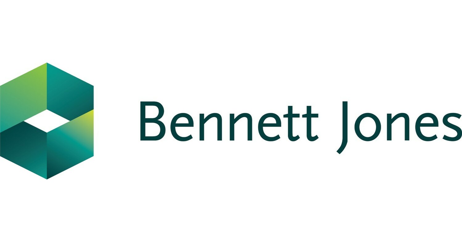 D'OUEST EN EST JONES OUVRE UN BUREAU À MONTRÉAL