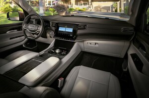 All-new Wagoneer L Wins 2023 Wards 10 Best Interiors &amp; User Experience Award