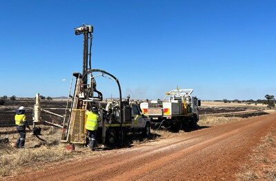 Figure 1 – Air-core rig drilling at the O’Connor’s zone at Yeungroon. (CNW Group/Outback Goldfields Corp.)
