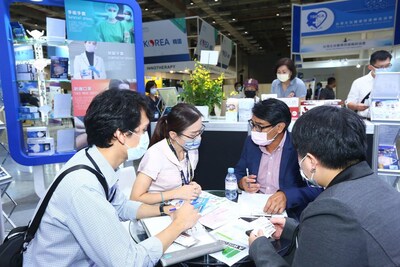Medical Taiwan integrates five themes, Digital Leap, Supply Chain, Innovation Force, People-centric Future, and All Age Healthcare to create the best matchmaking platform for all the attendees.