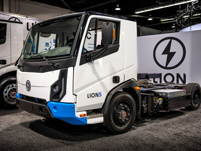 Lion5 - All-electric class 5 commercial truck (CNW Group/Lion Electric)