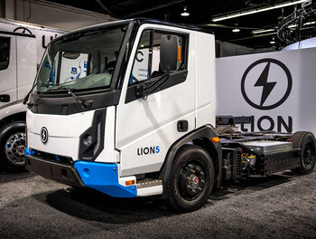 Lion5 - Camion commercial de classe 5 entièrement électrique (Groupe CNW/La Compagnie Électrique Lion)