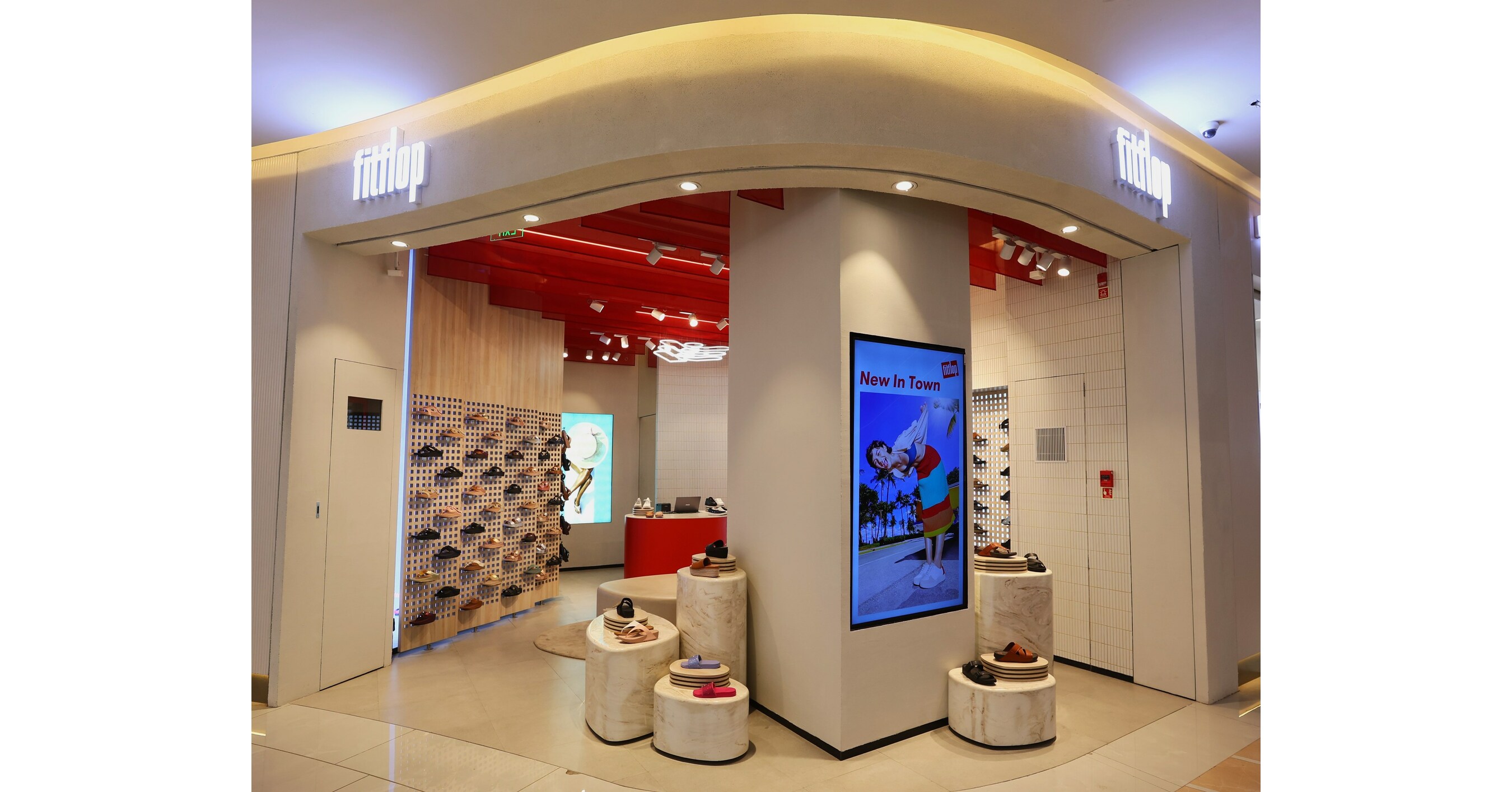 British Footwear Brand FitFlop Opens Two New Concept Stores in