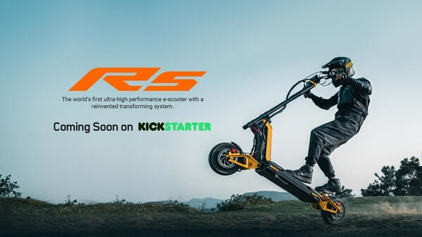 INMOTION RS is an ultra-high performance e-scooter with a reinvented transforming system