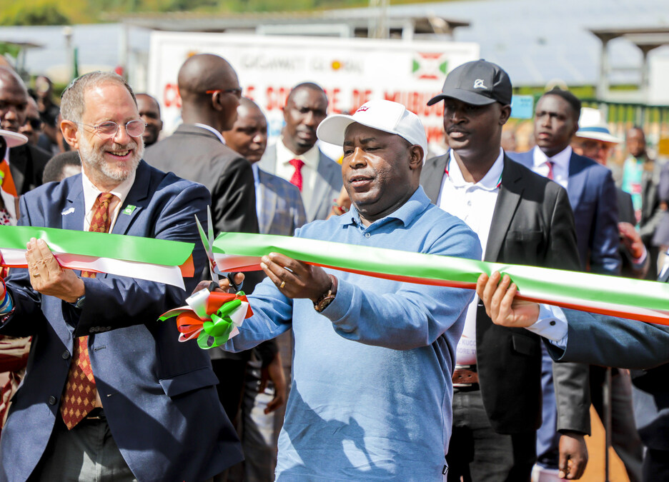 Burundi's solar capacity to double, announces President Ndayishimiye at ribbon cutting for first solar field - Vimarsana News