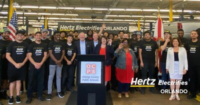 Hertz CEO and Chair Stephen Scherr joins City of Orlando Mayor Buddy Dyer,  Orange County Public School Leaders, and students from Orange Technical College to celebrate the launch of Hertz Electrifies Orlando.