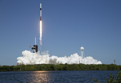 FA SpaceX Falcon 9 rocket carrying the company's Dragon crew spacecraft launched in April 2022 on Axiom Mission 1 (Ax-1) to the International Space Station. Axiom Mission 2, targeted for launch in May 2023, will carry crew members for the second private astronaut mission to the space station, including Commander Peggy Whitson, Pilot John Shoffner, and Mission Specialists Ali Alqarni and Rayyanah Barnawi. Credits: NASA