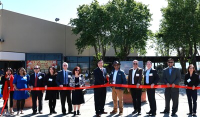 Ribbon cutting ceremony held for the opening of Avirmax CMC's CDMO facility. Photo ID (left to right): Lin Sun-Hoffman, Sameera Peraramelli, Jin Zhong Li, Wendy Murahashi, Thomas M. Brunner, Linda Liu, Shawn Liu, Mark Salinas, Daniel Goldstein, Greg Titus, Paul Nguyen, Ying Li