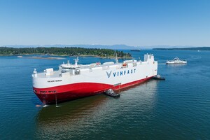 THE FIRST VINFAST VF 8 BATCH ARRIVED AT THE PORT IN CANADA - VINFAST IS READY TO SELL CARS FROM JUNE 2023