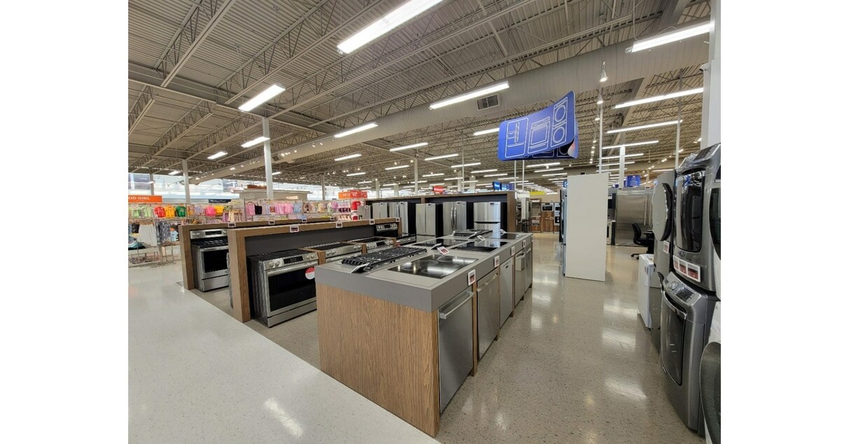 Real Canadian SuperstoreLoblaw Properties West Inc. - Nejmark Architect