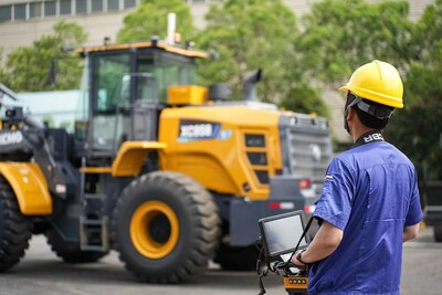 Enquanto apresenta seu quinto Festival Internacional de Clientes, a XCMG Machinery promove o roteiro de internacionalização e desenvolvimento sustentável, destacando a transformação inteligente e os produtos de novas energias (PRNewsfoto/XCMG Machinery)