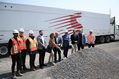 At the turn of its 20th anniversary, Minicucci Architect delivers two major transshipment center projects totaling more than $65M in investments, in Montreal and Quebec City, for the large carrier...