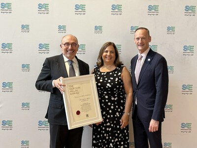 Don Manvel, Chair of AVL Americas, presented Robin and Dan Nicholson with the 11th annual SAE Foundation Gordon Millar Award on May 23.  The award is given in special recognition of an individual or organization that best demonstrates continuous philanthropic support of the SAE Foundation mission to encourage and increase student participation and achievement in science, technology, engineering, and mathematics. Nicholson is Vice President of Strategic Technology Initiatives at General Motors.